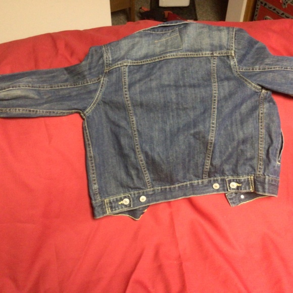 - Childs LEVI’s jacket - Picture 3 of 3